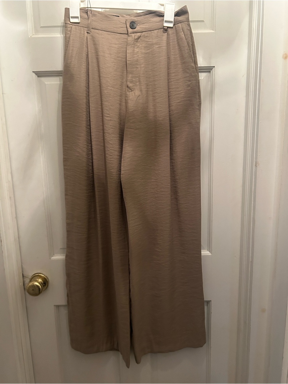 Wide Leg Men’s Pants in Taupe